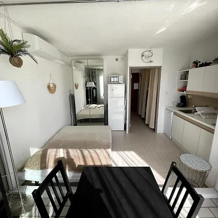 Aux Jardins Du Vidourle - 3 Min A Pied De La Plage, Parking, Clim & Wi-fi *