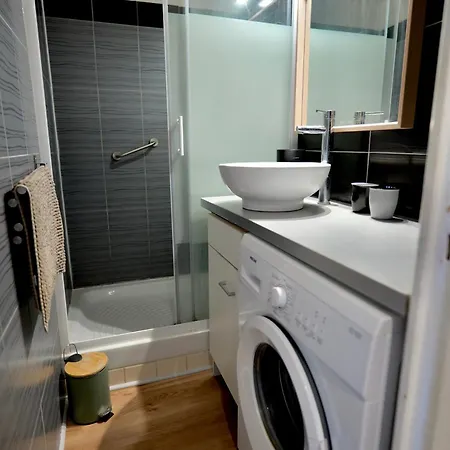Aux Jardins Du Vidourle - 3 Min A Pied De La Plage, Parking, Clim & Wi-fi Apartment